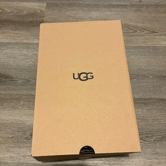 Gray UGG Fluff Yeah Slippers - Picture 4 of 4